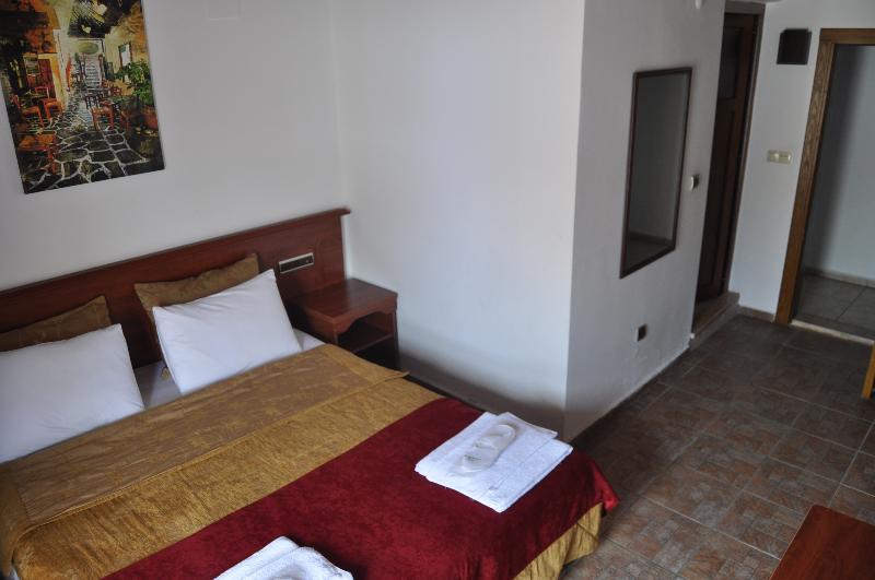 Longhouse Inn Hotel Dalyan Eksteriør billede