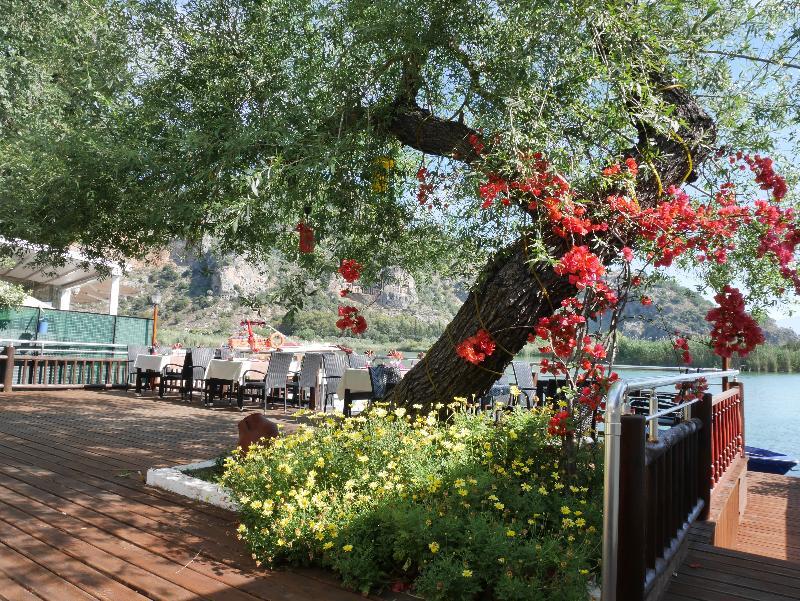 Longhouse Inn Hotel Dalyan Eksteriør billede
